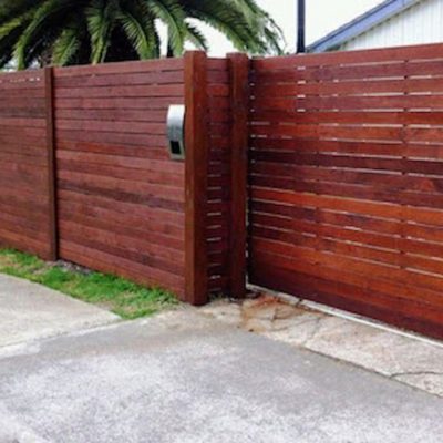 Things You Need To Know Before Hiring Fence Contractors